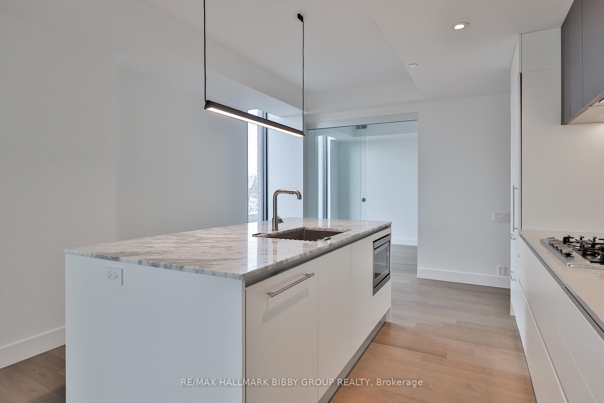 1414 Bayview Avenue Unit 310 photo 9