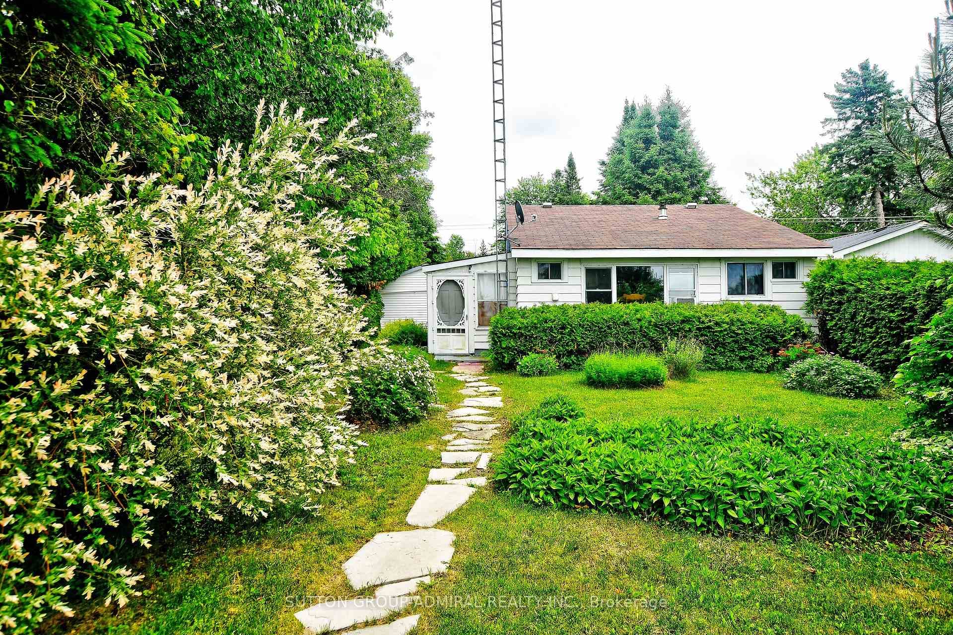 70 Antiquary Road photo 31