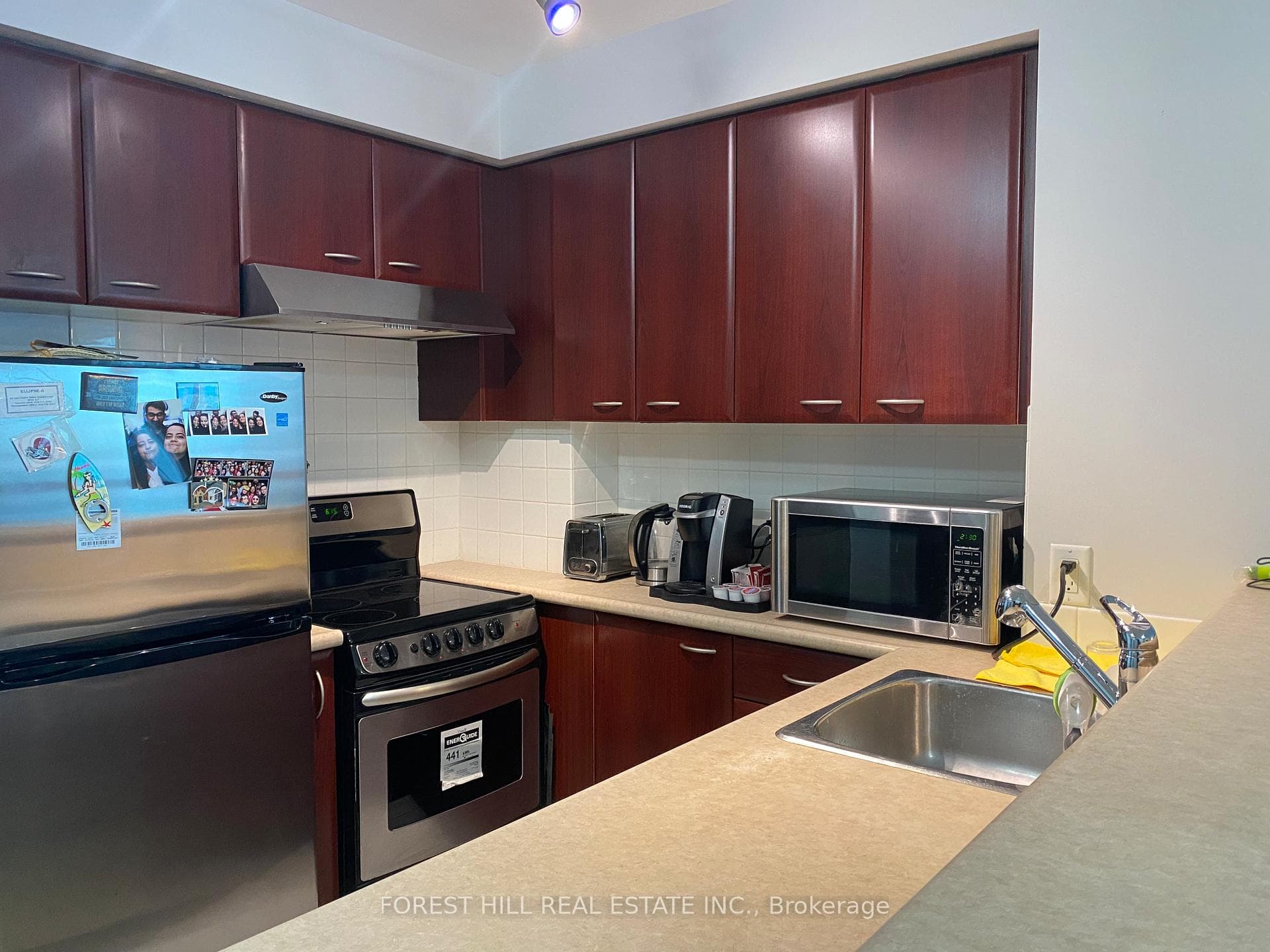 38 Lee Centre Drive Unit 706 photo 3