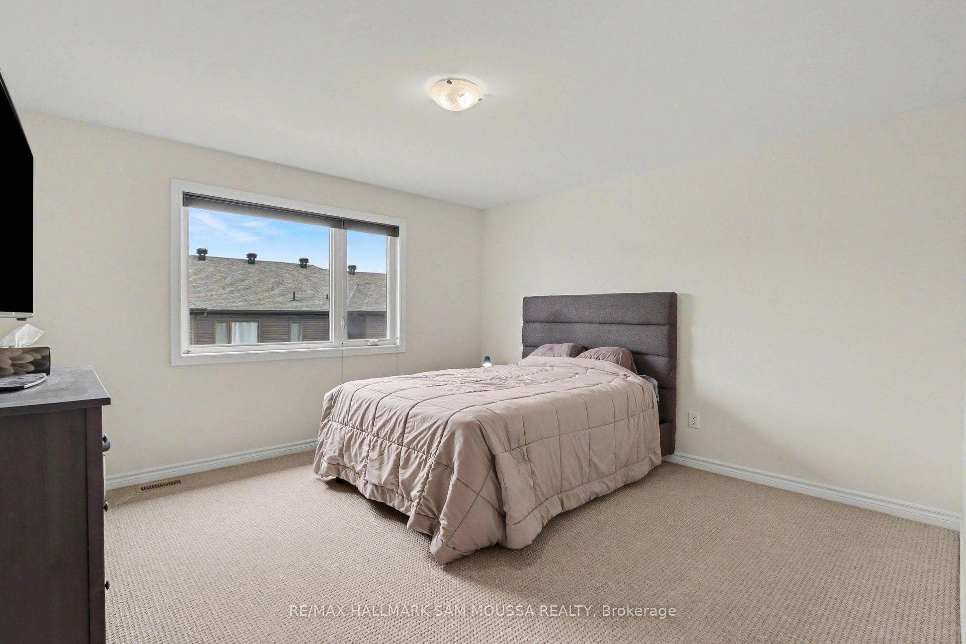 211 Tim Sheehan Place photo 14
