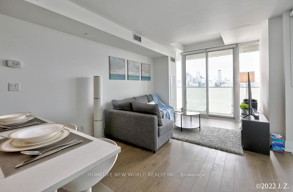 200 Bloor Street Unit 1601 photo 13