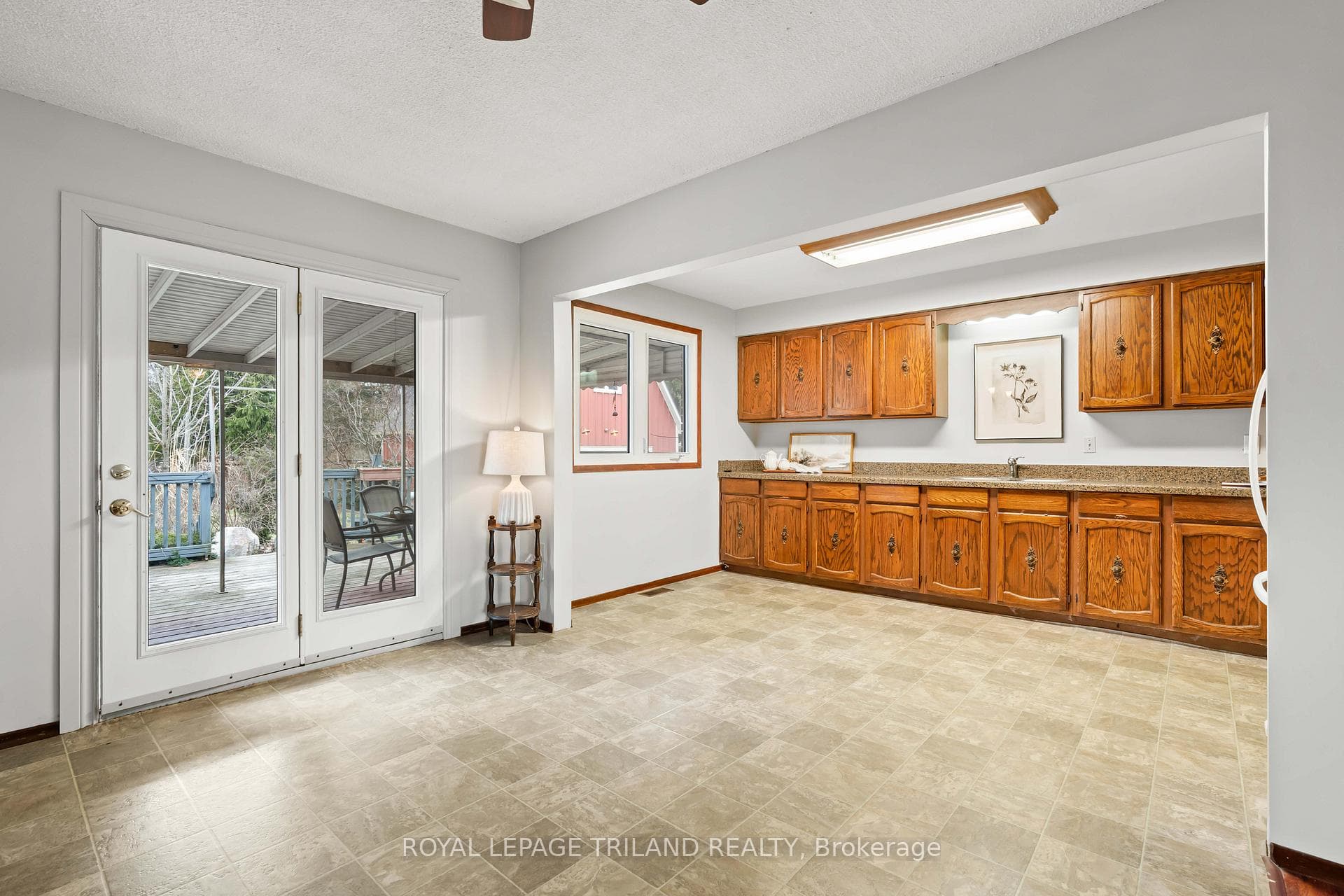 308 John Street photo 15