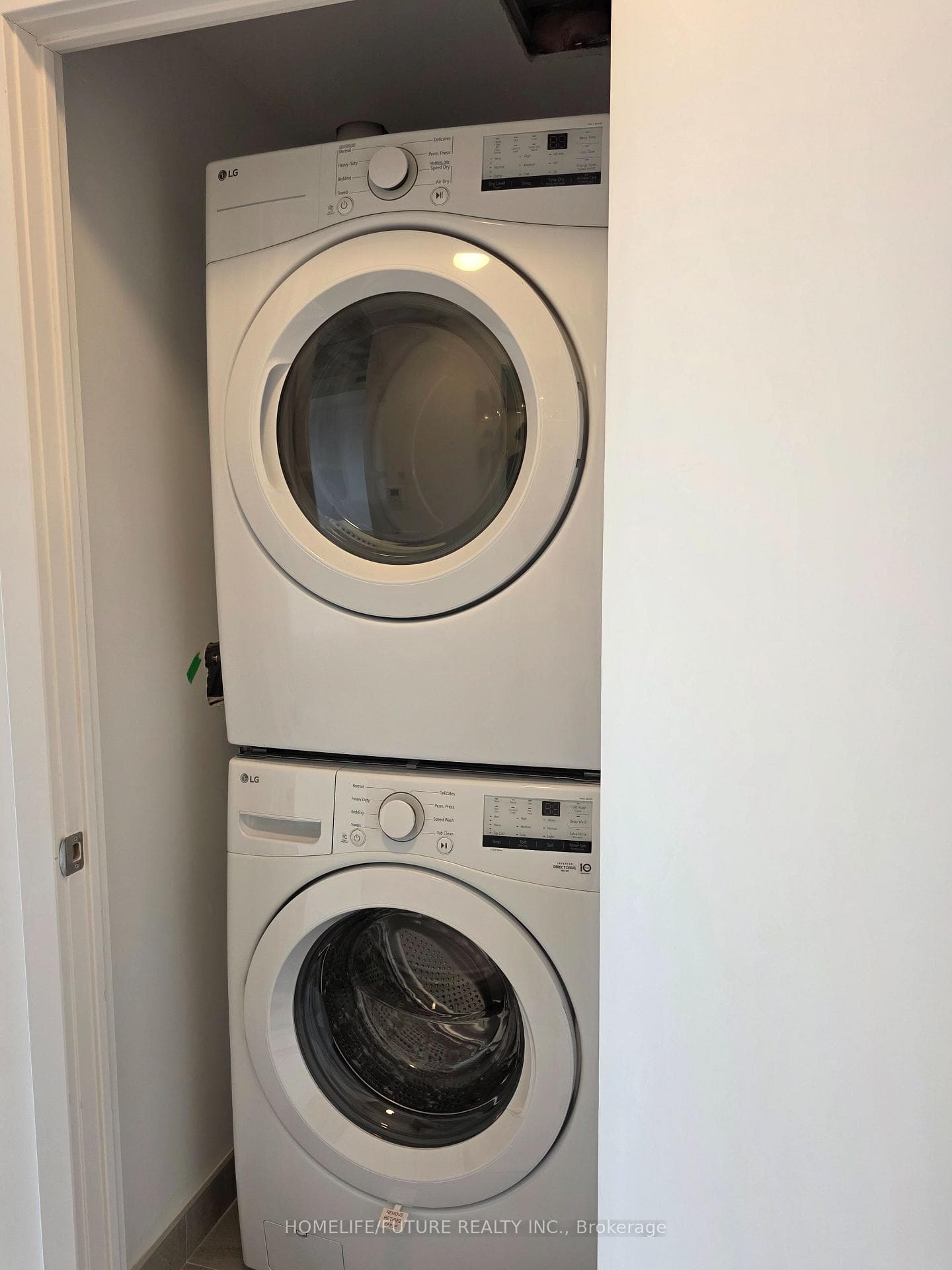 1720 Bayview Avenue Unit 430 photo 17