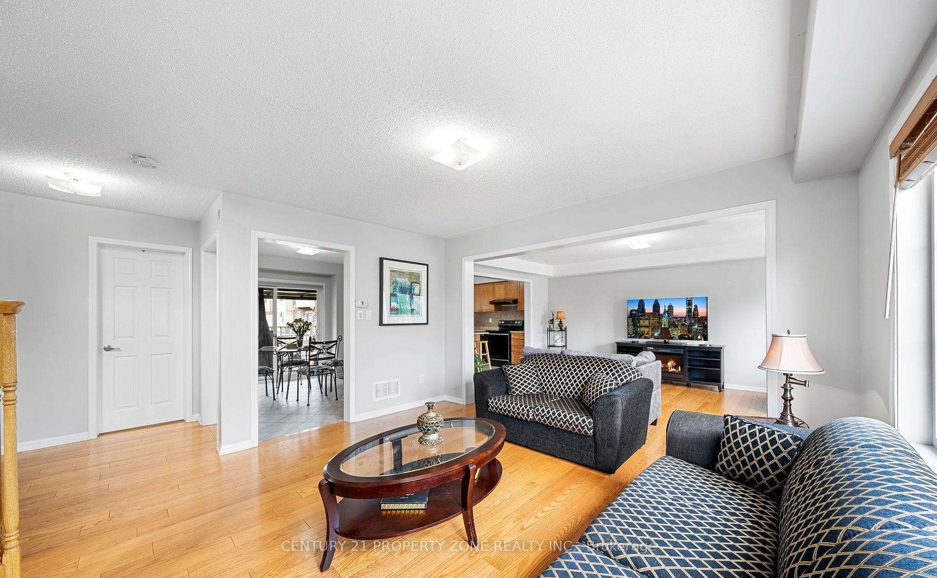 281 Dymott Avenue photo 9