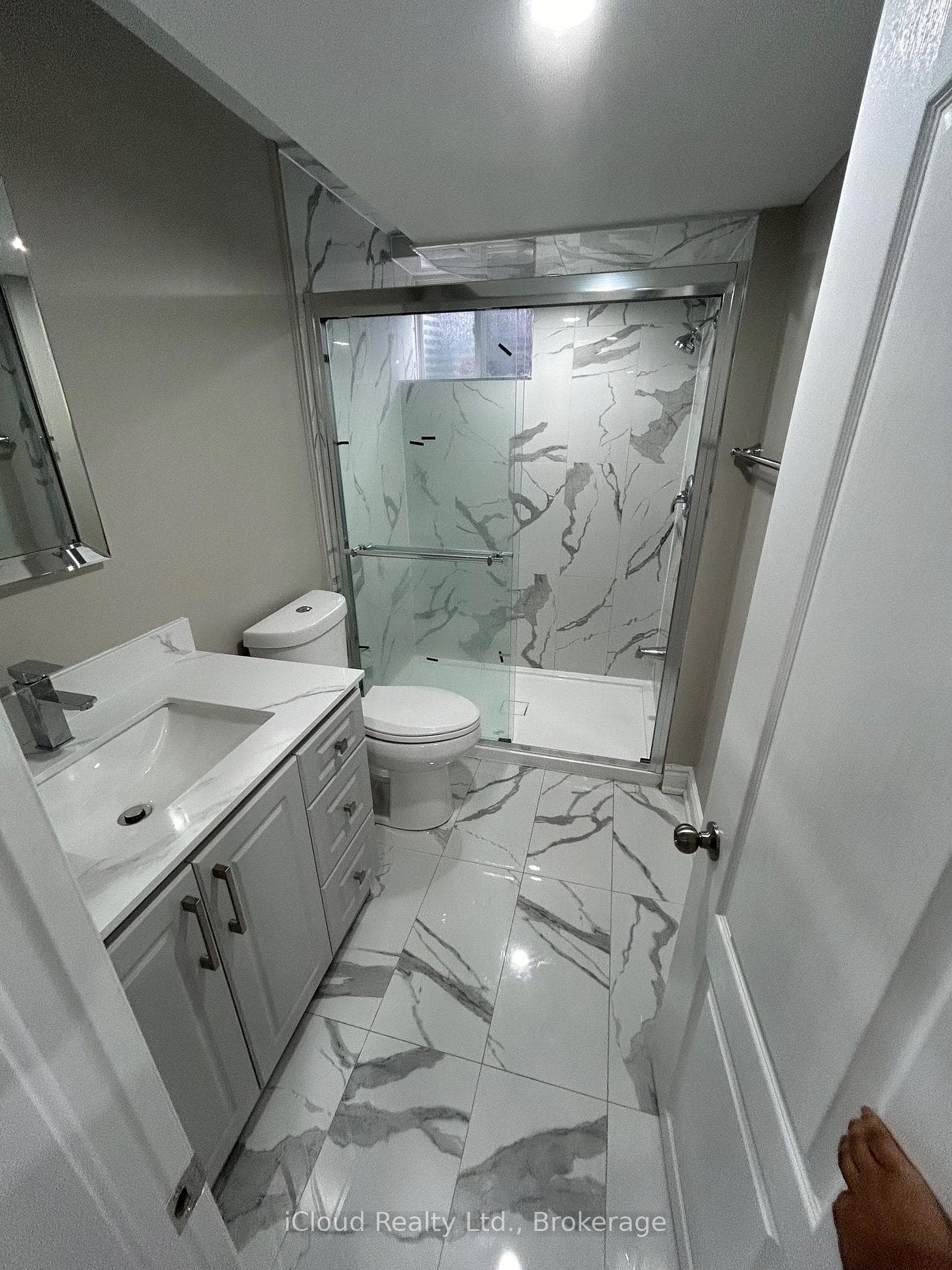 1295 Rose Way photo 14