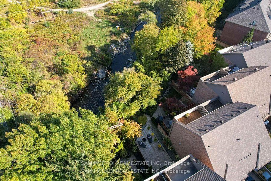 195 Grand Avenue Unit 1 photo 46