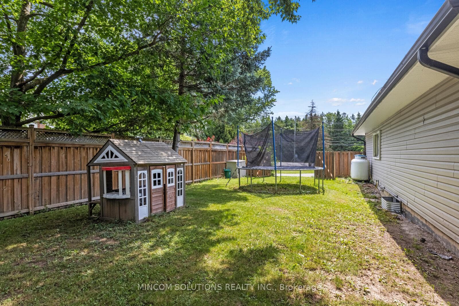 5663 Campbellville Road photo 28