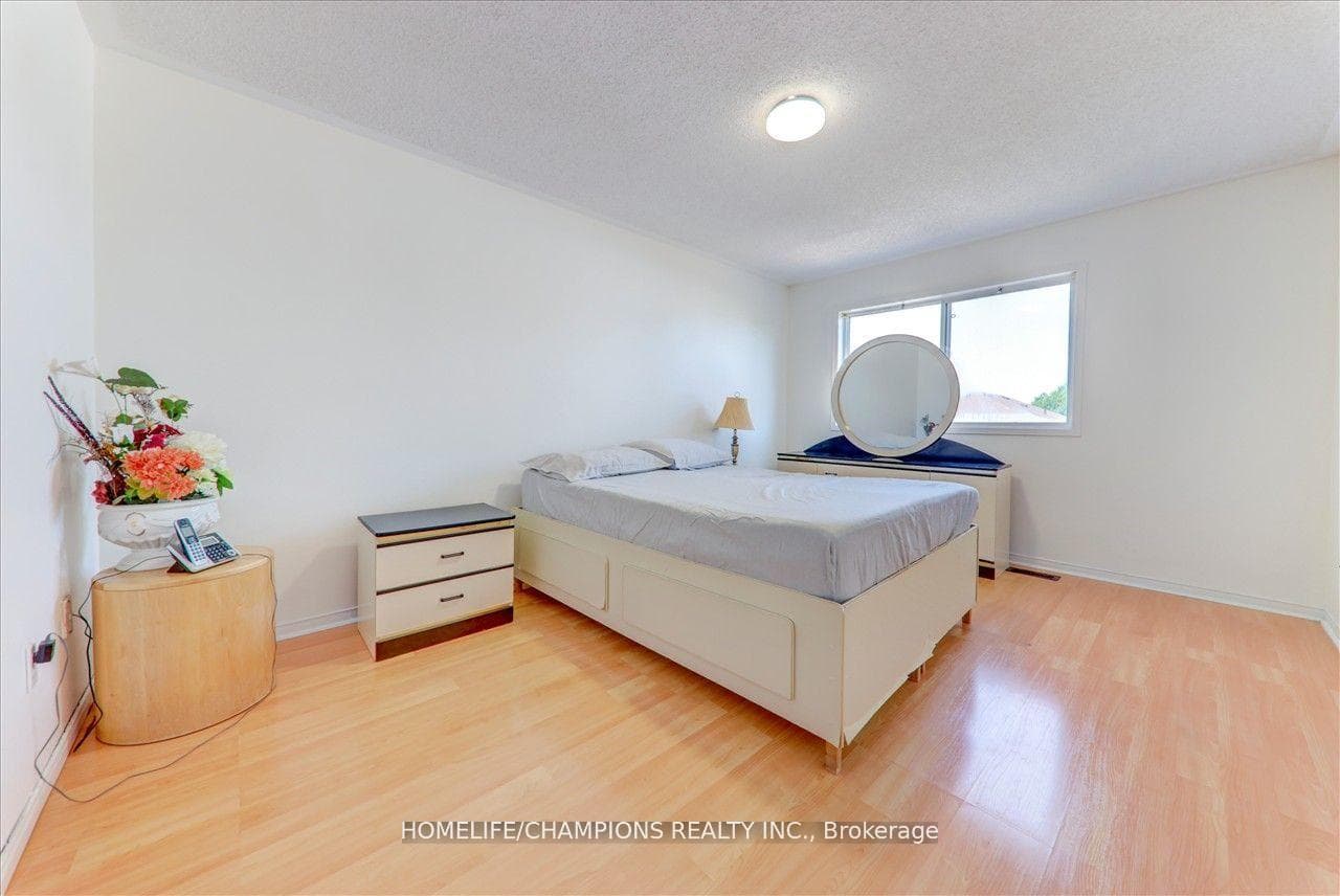 148 Willow Park Drive photo 20