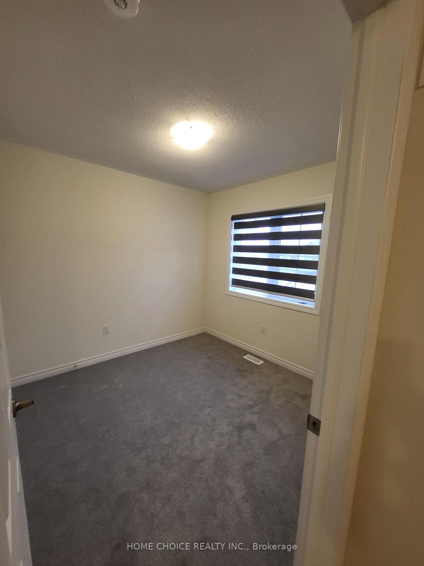 1128 Wilmington Avenue photo 12