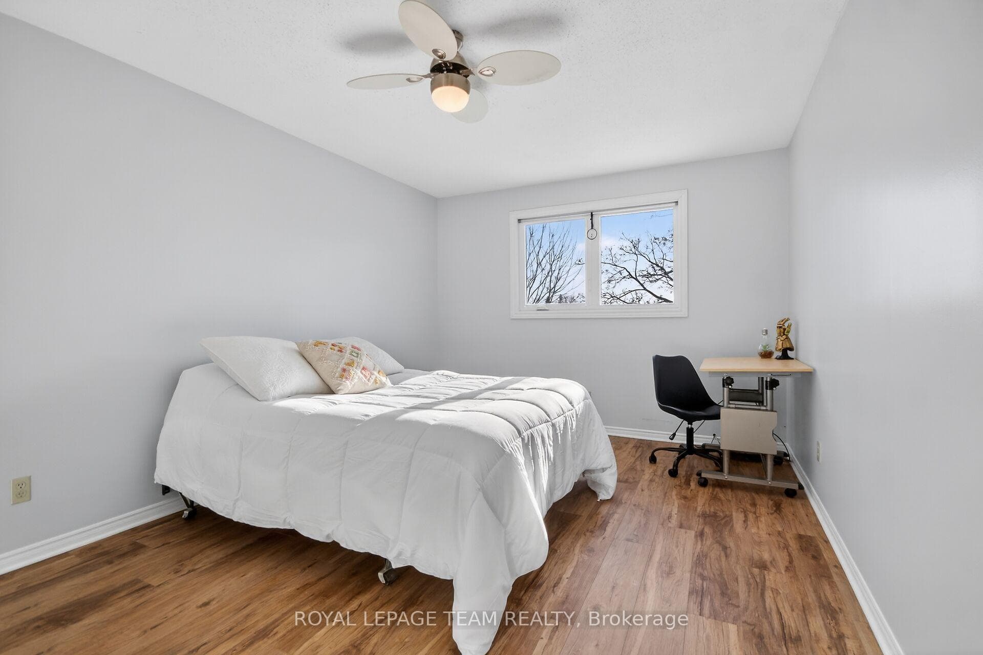 2nd bedroom.