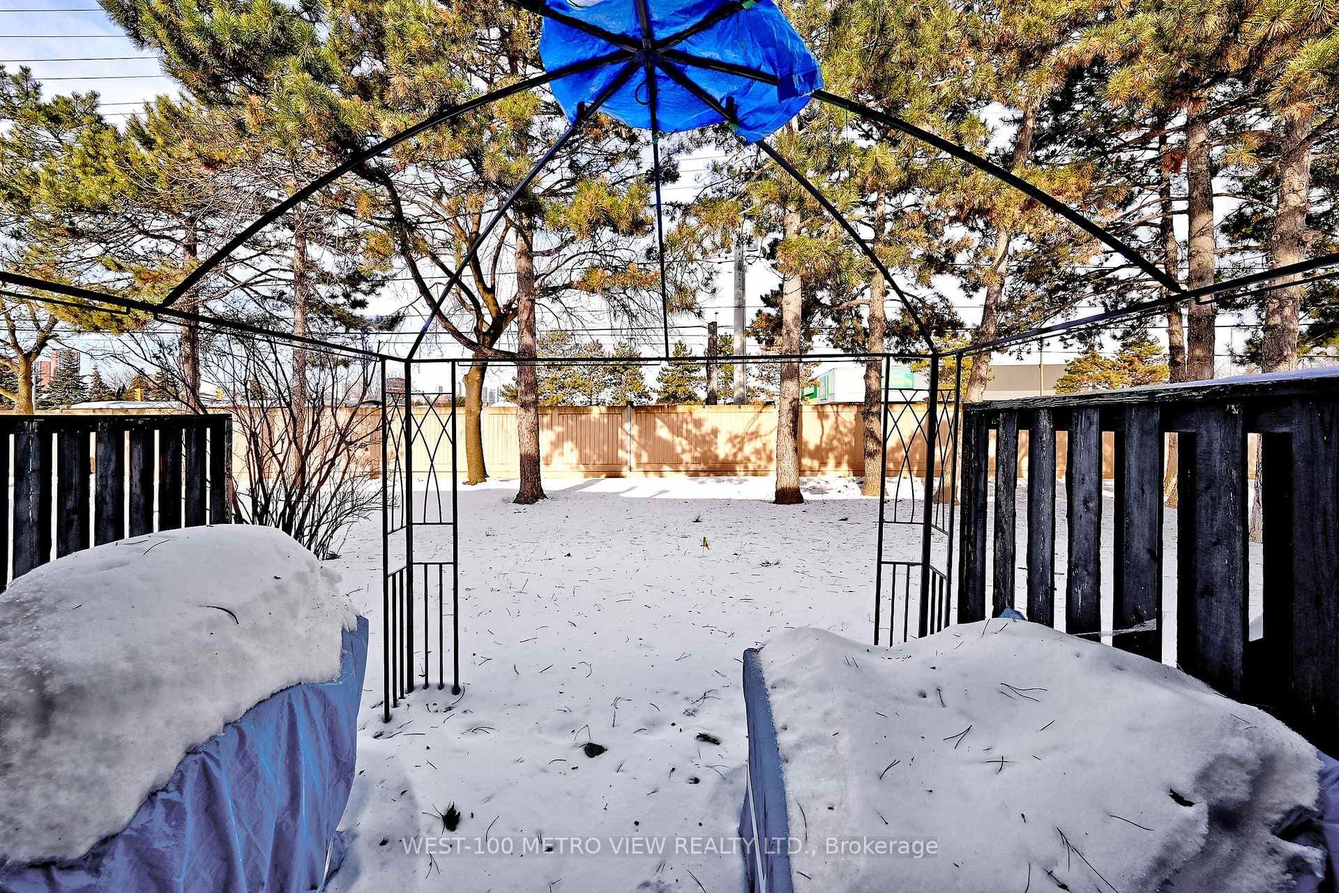1180 Mississauga Valley Boulevard Unit 80 photo 38