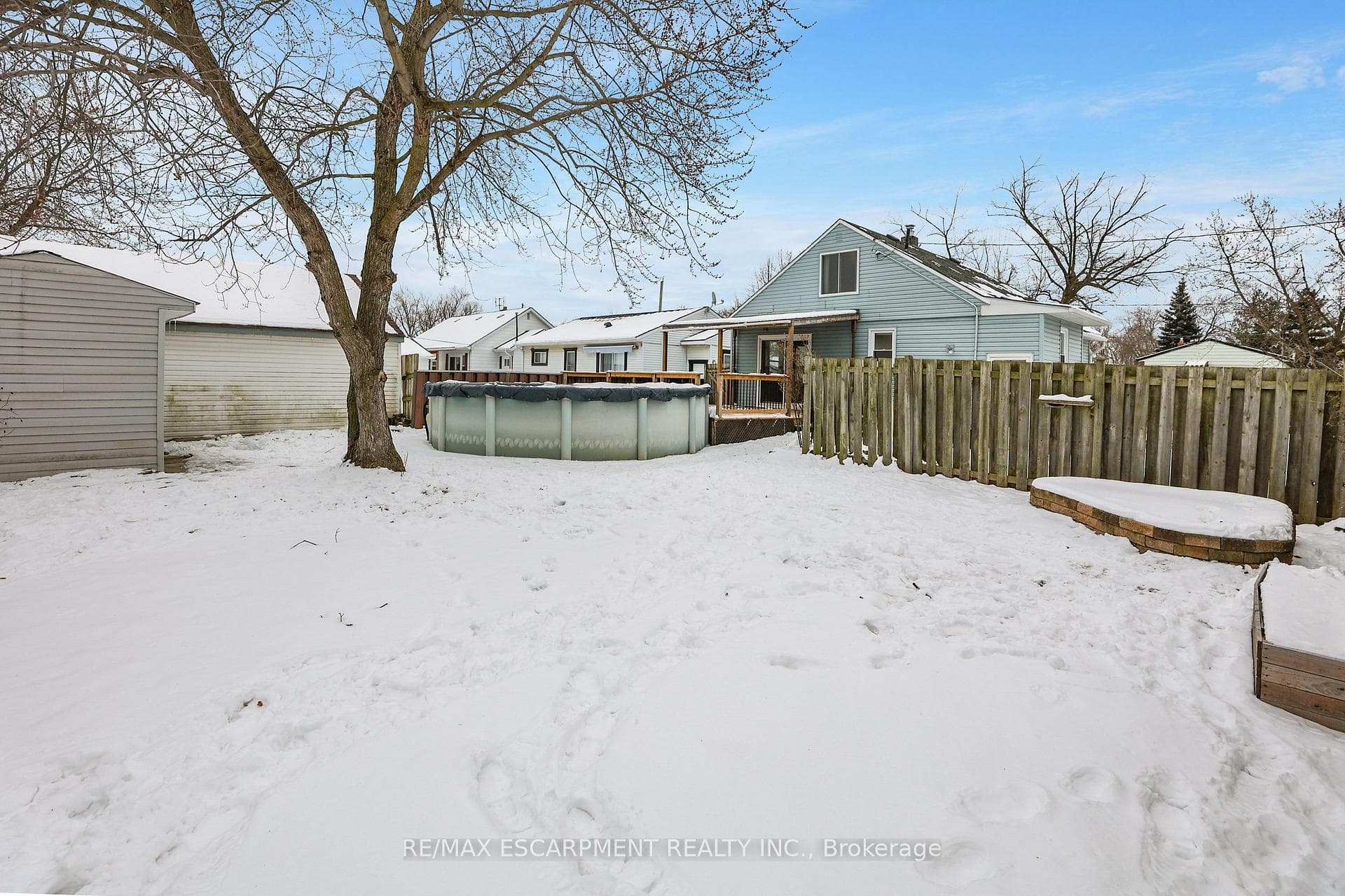 17 Oakwood Avenue photo 2