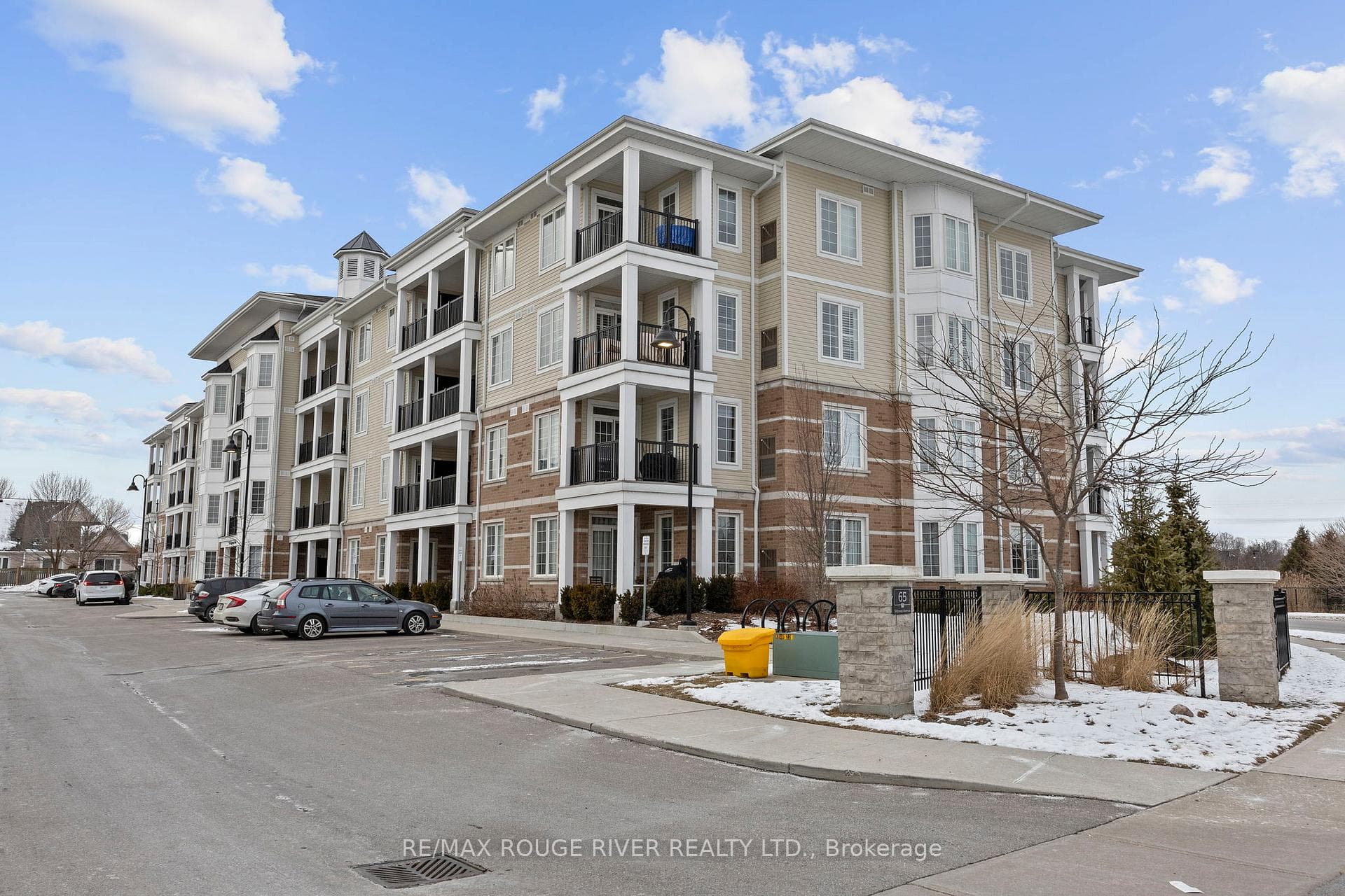 65 Shipway Avenue Unit 103 photo 2