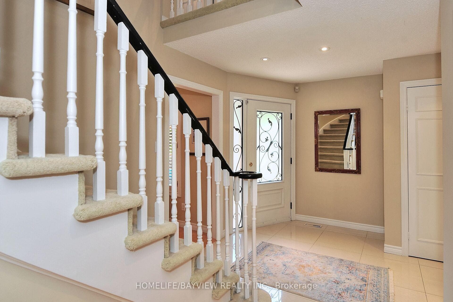 32 McCallum Drive photo 4