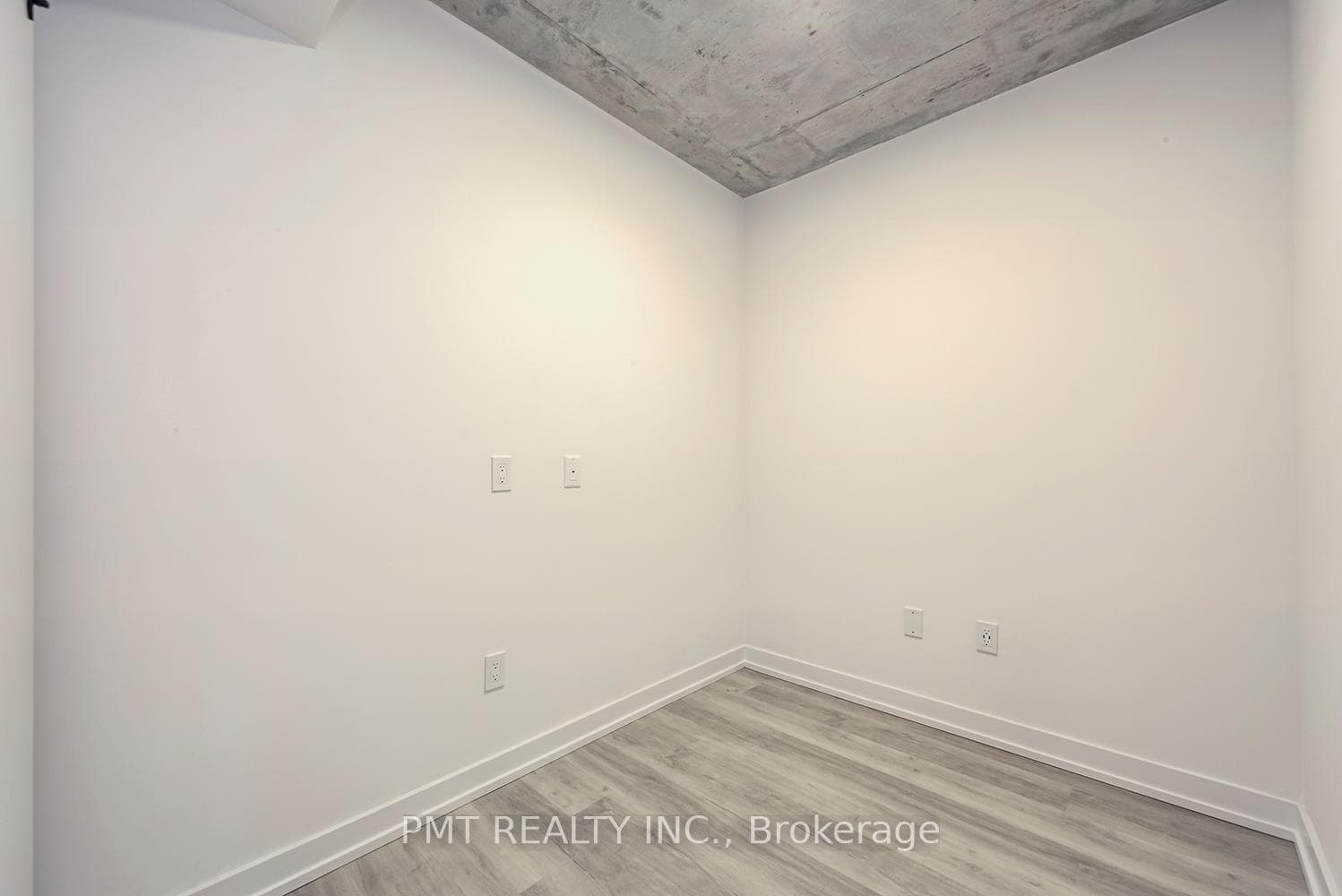 2 Augusta Avenue Unit 510 photo 13