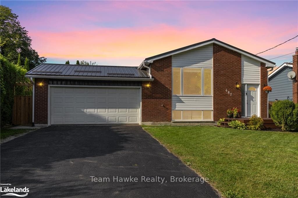482 ATHABASKA Street photo 1
