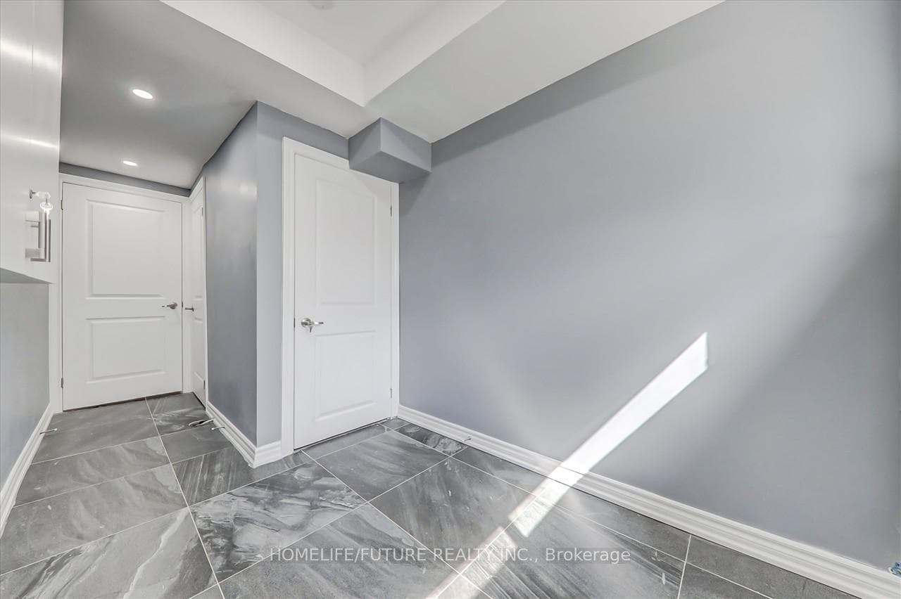 170 Wickson Trail Unit 25 photo 9