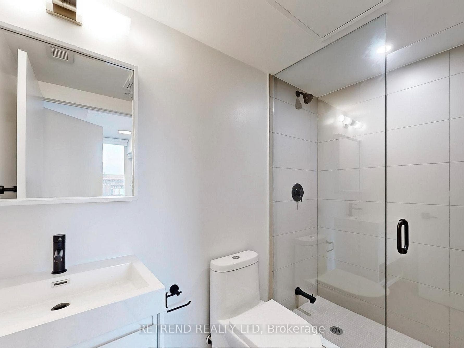 2 Augusta Avenue Unit 410 photo 8