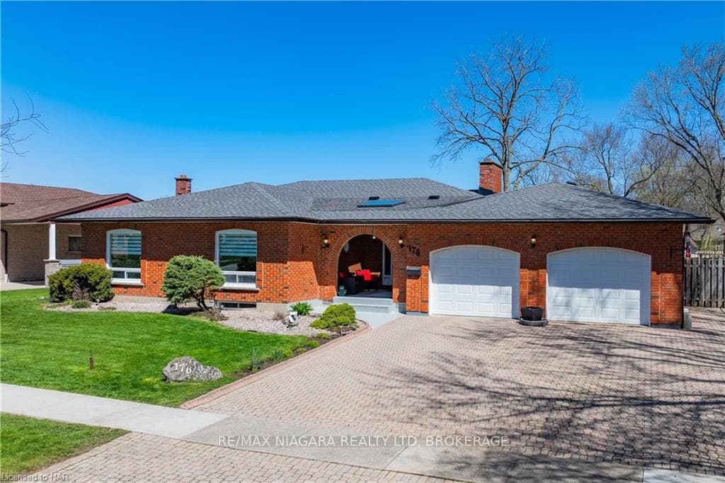 176 LOYALIST Drive photo 3