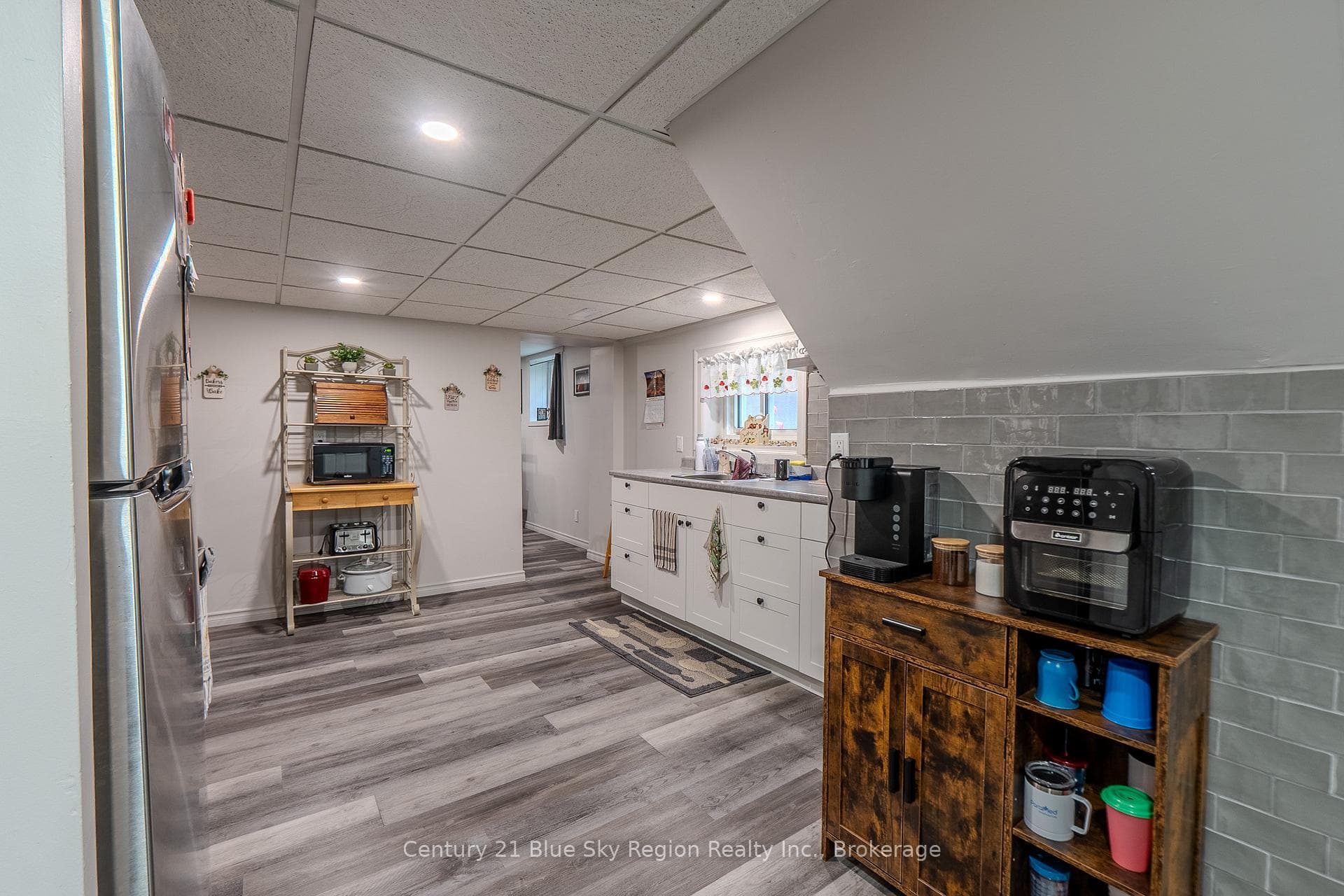 242 Princess Street photo 9