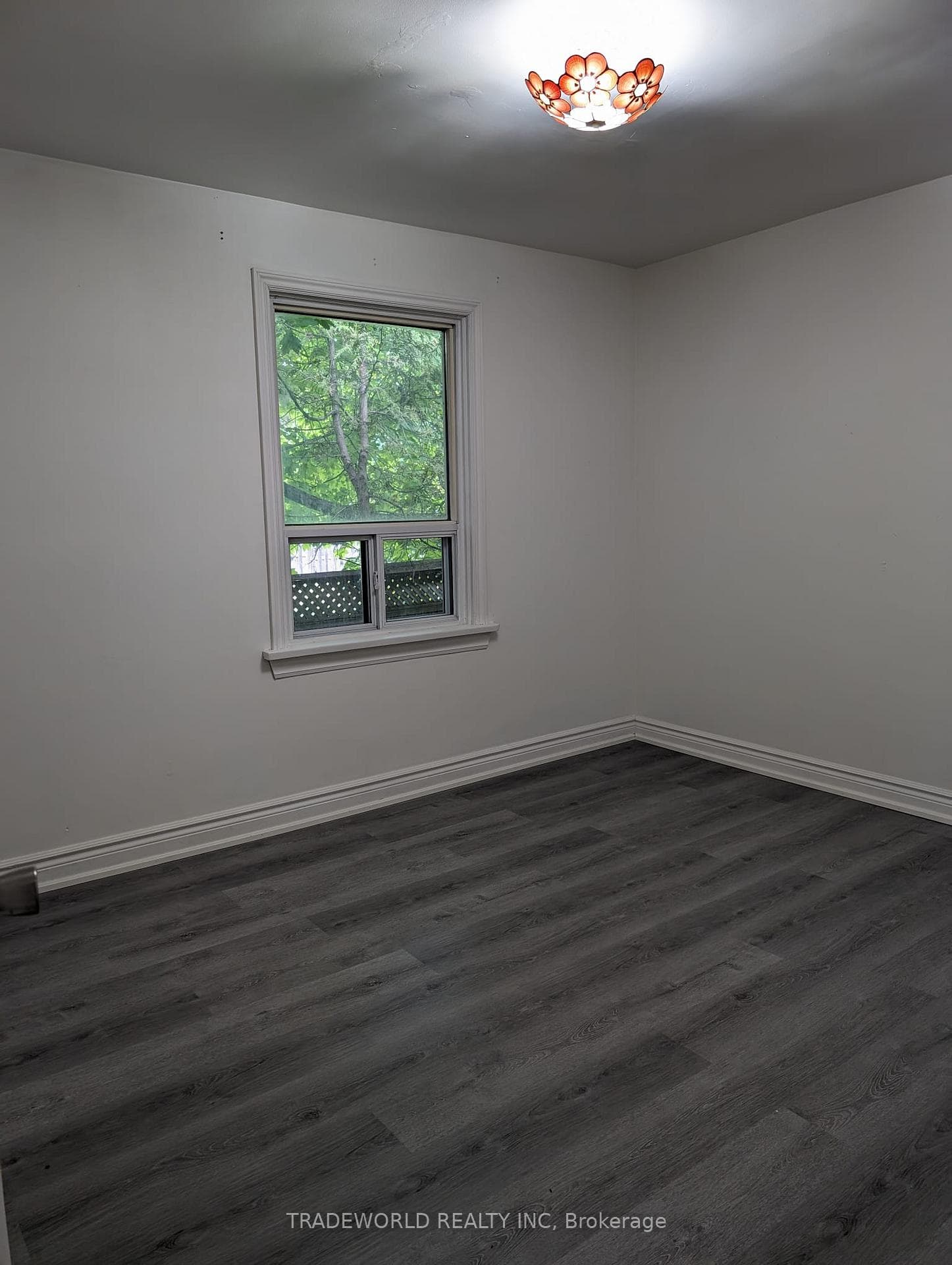 38 Harding Boulevard Unit Main photo 6