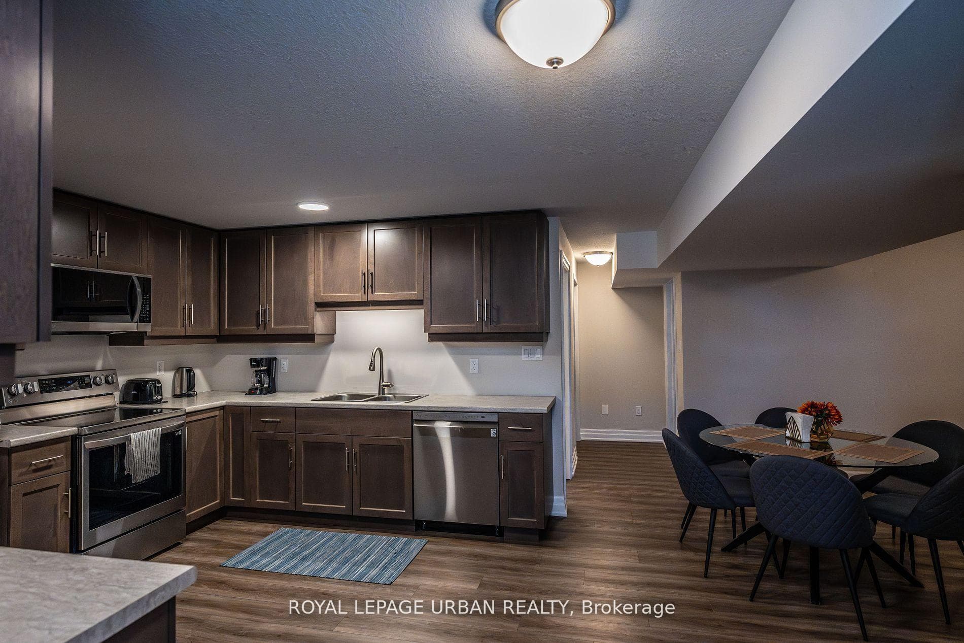 411 Mary Rose Avenue photo 21