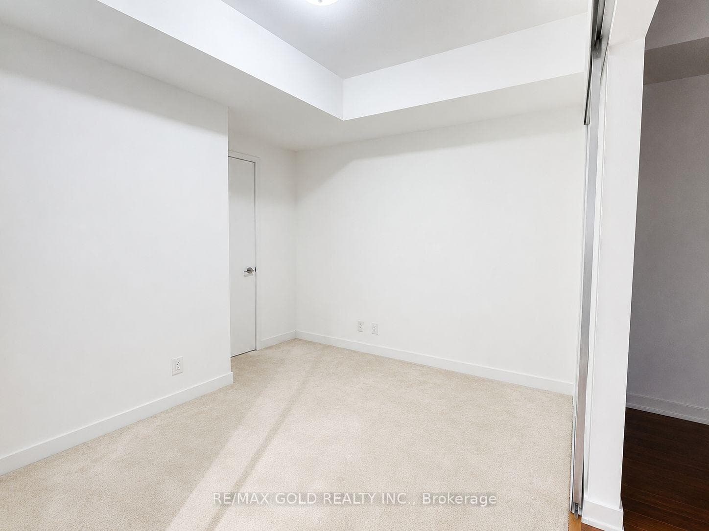 12 York Street Unit 2606 photo 21