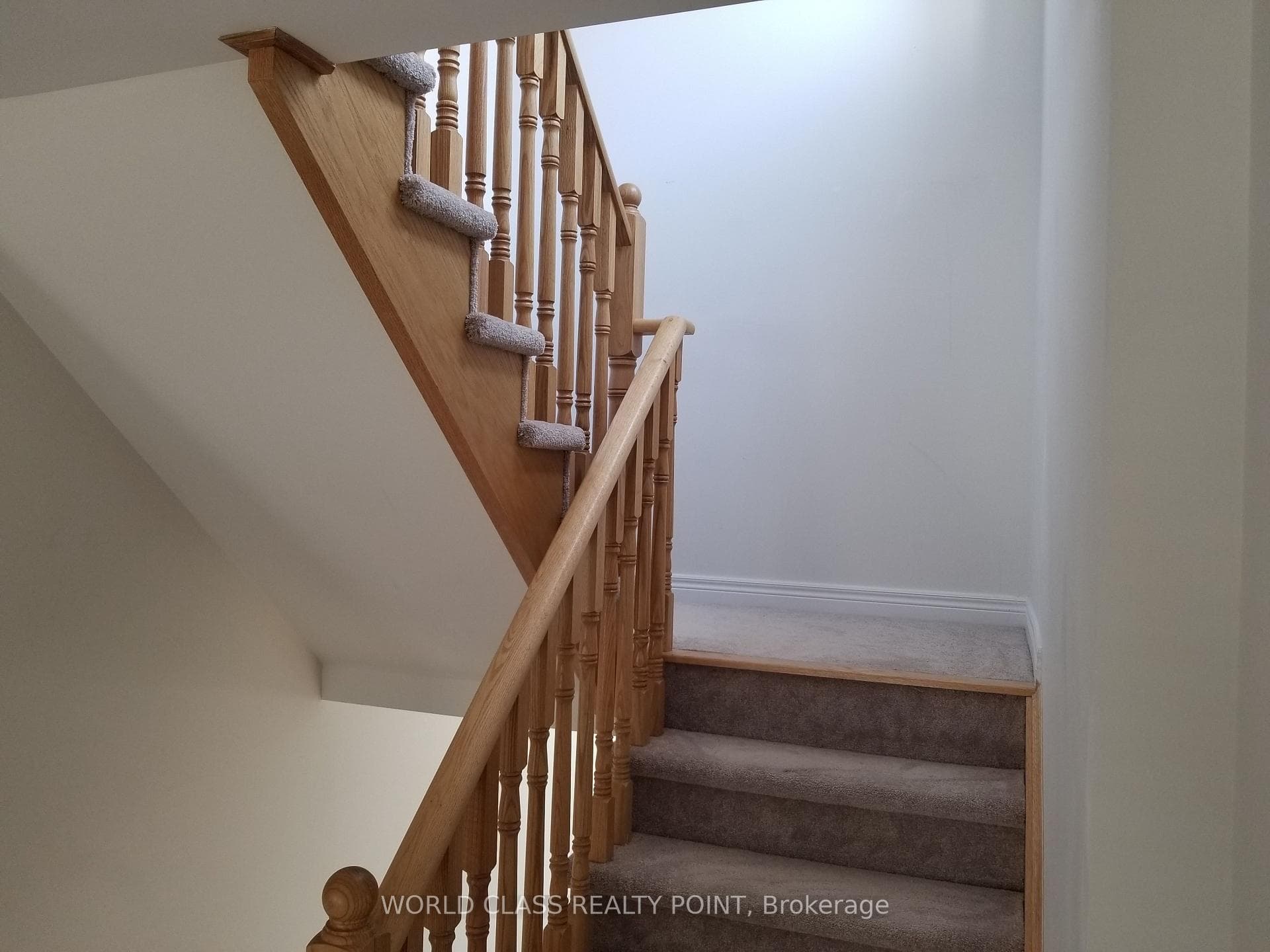 470 Linden Drive Unit 32 photo 10