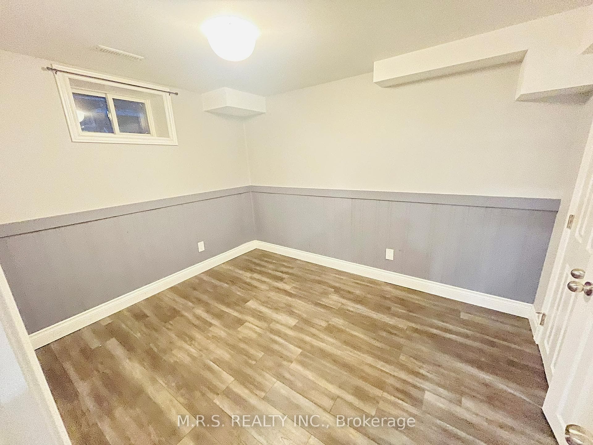 39 Palmer Drive Unit Bsmnt photo 8