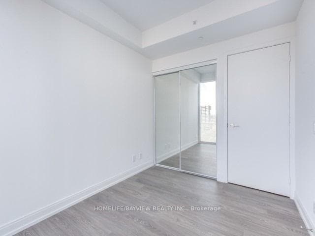 181 dundas Street Unit 4103 photo 14