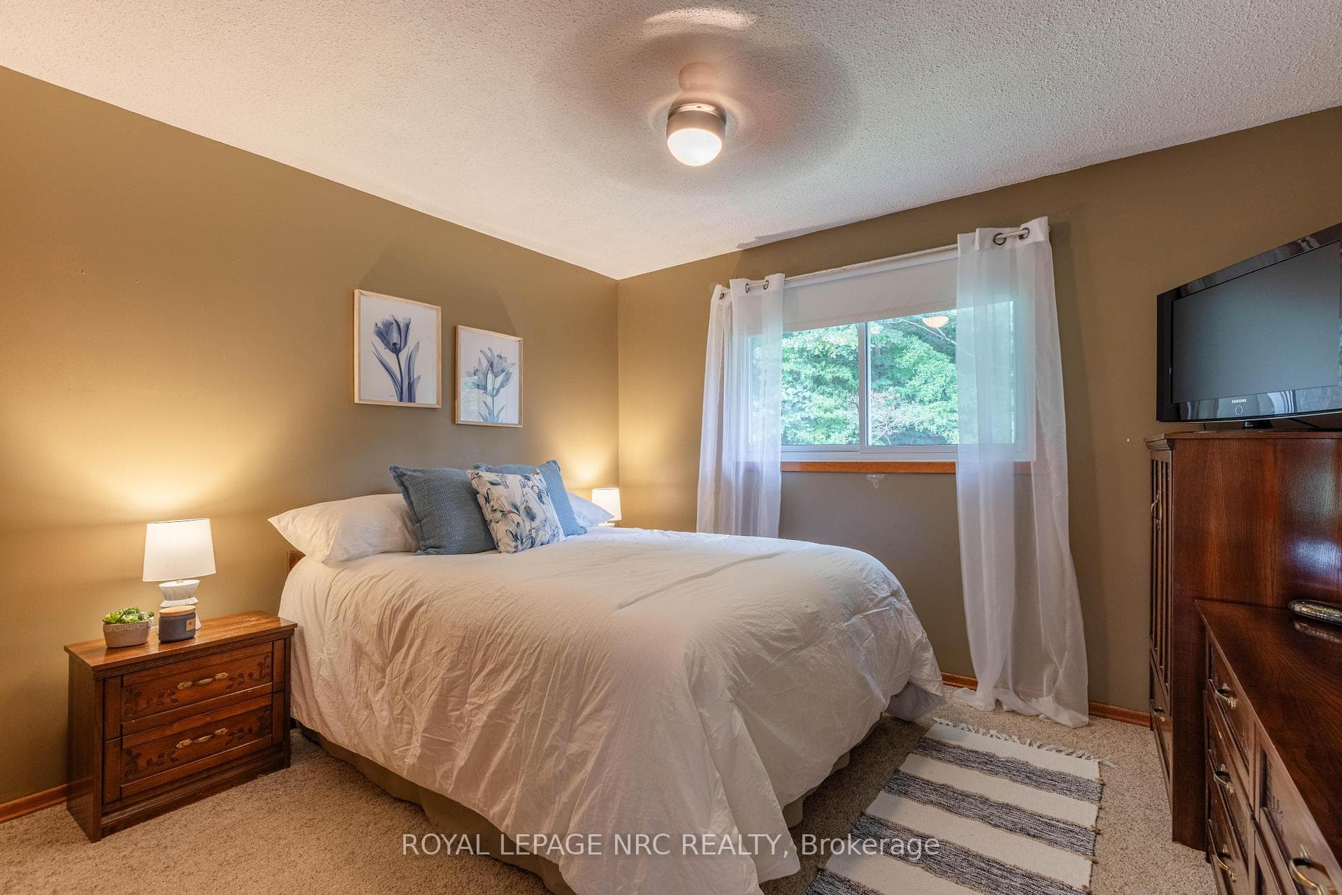 54038 Willford Road photo 18