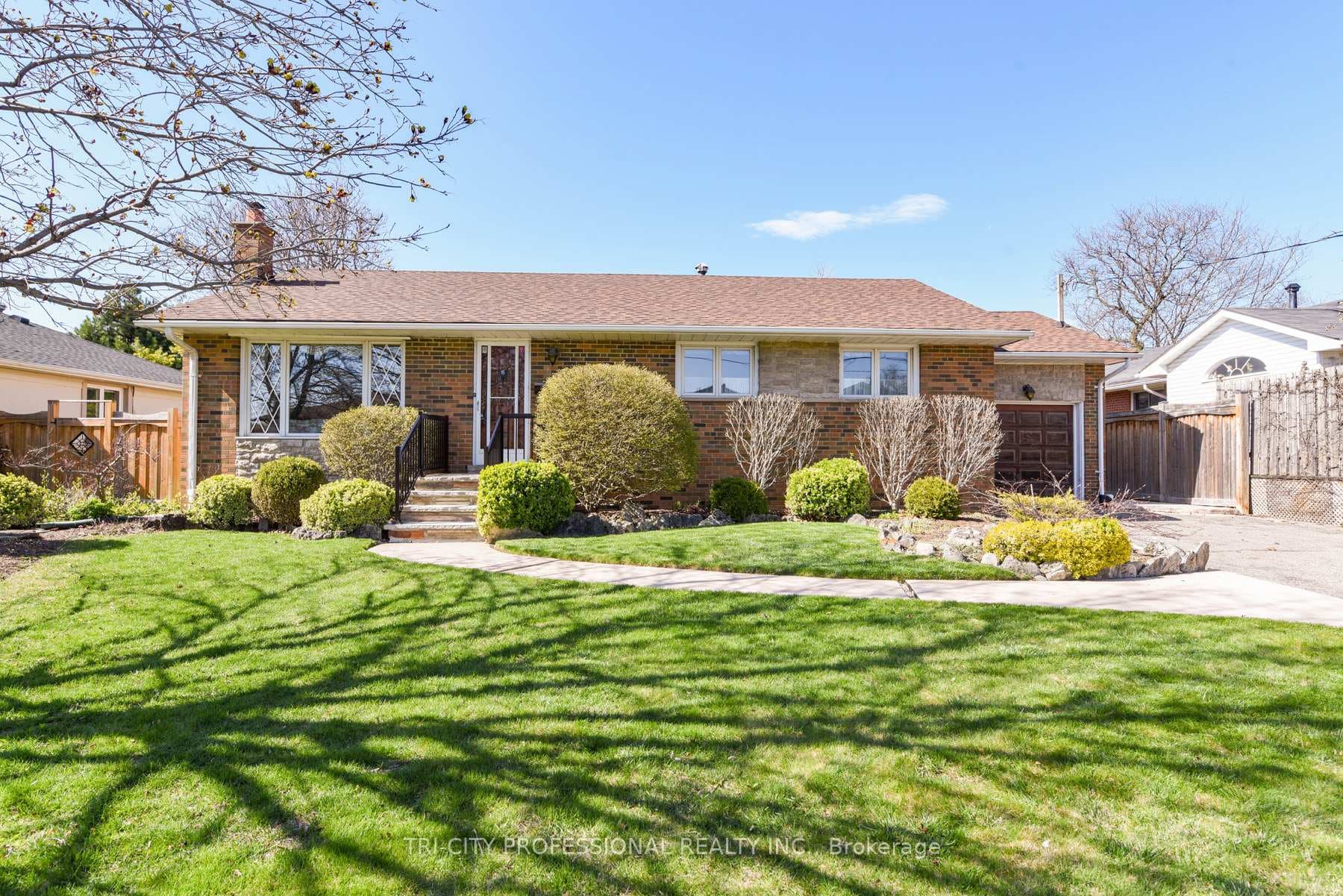 109 Swanhurst Boulevard photo 1