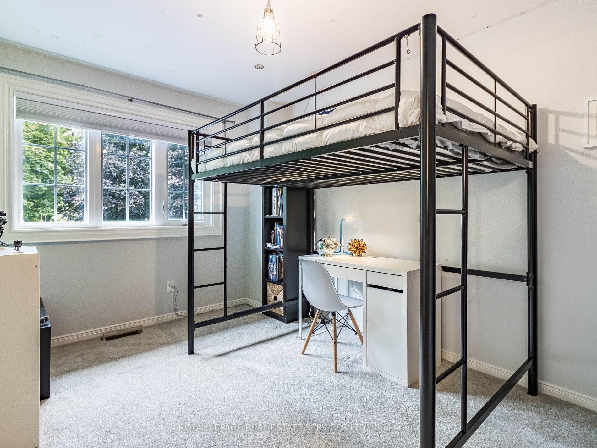 44 Parkend Avenue photo 20