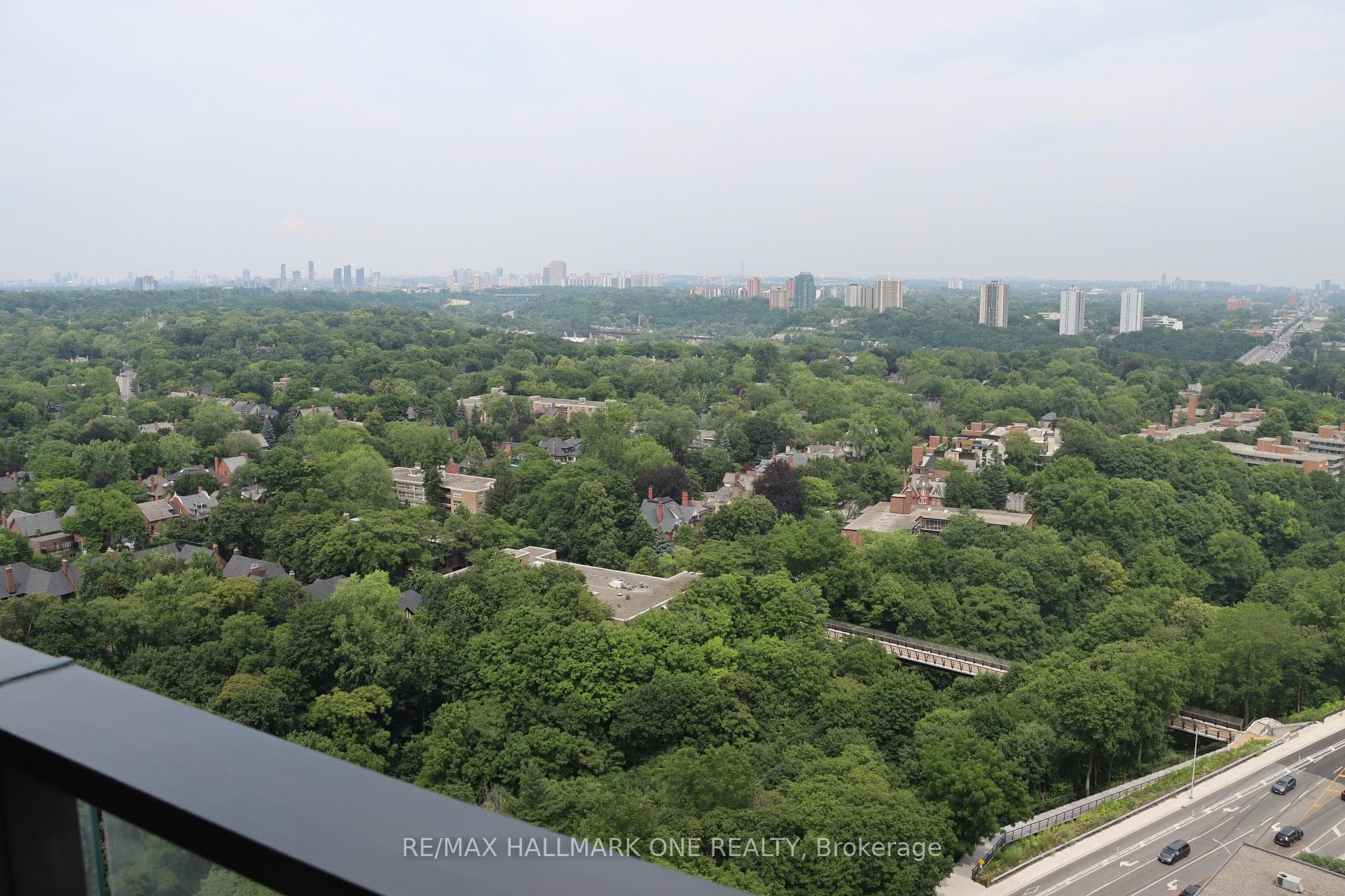 395 Bloor Street Unit 2209 photo 31