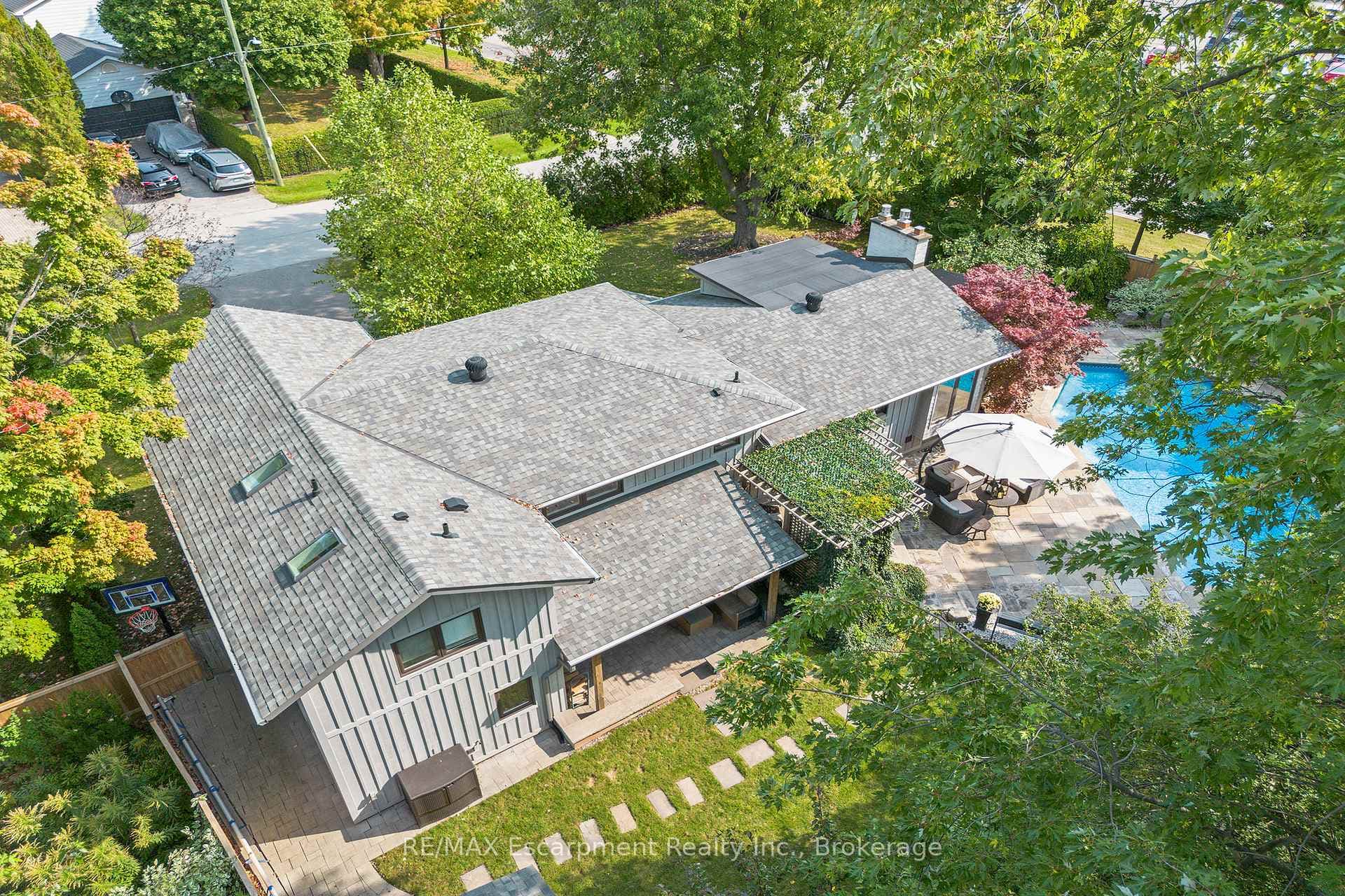 1170 Willowbrook Drive photo 5
