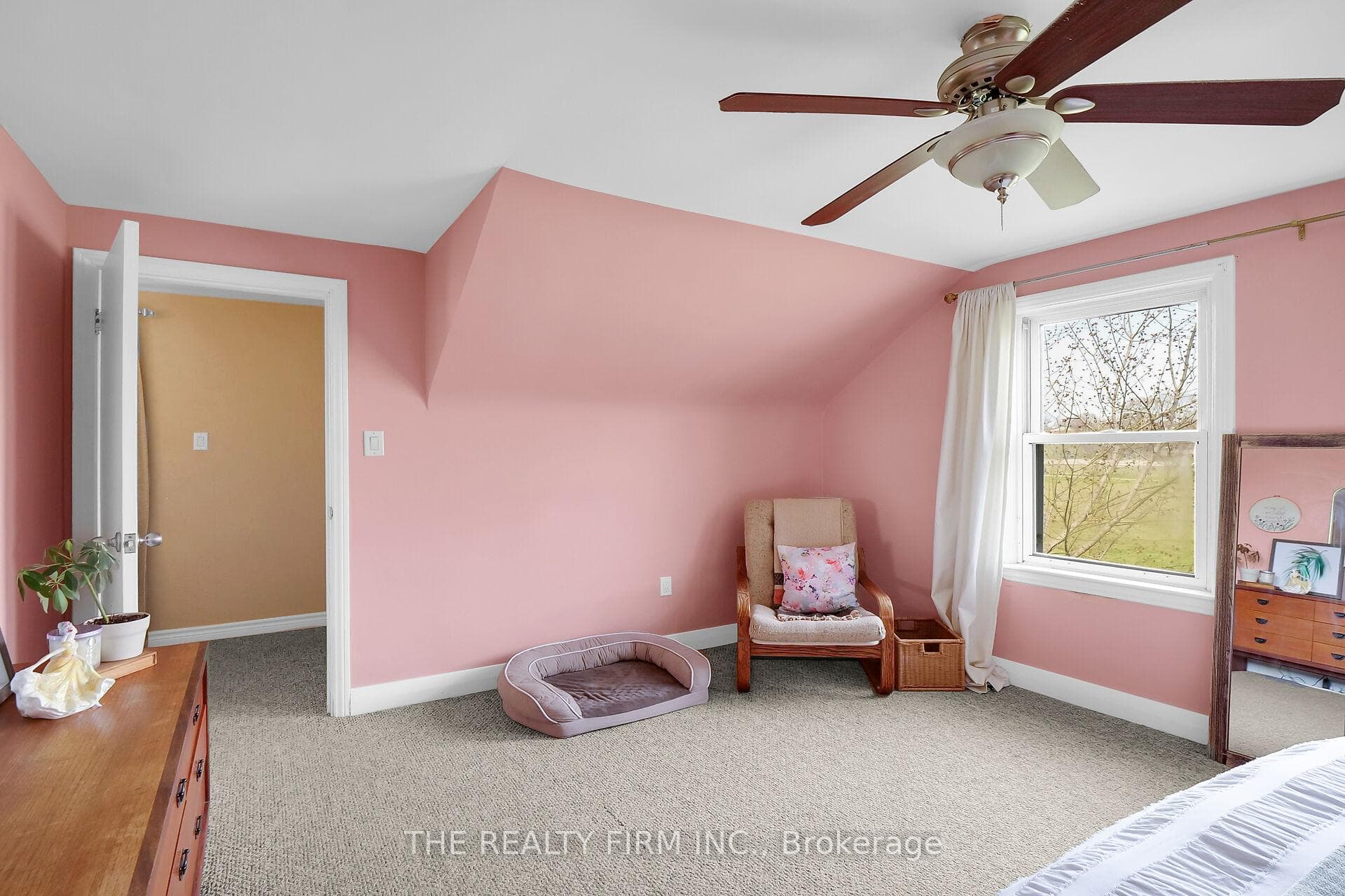 470 Mornington Avenue photo 17