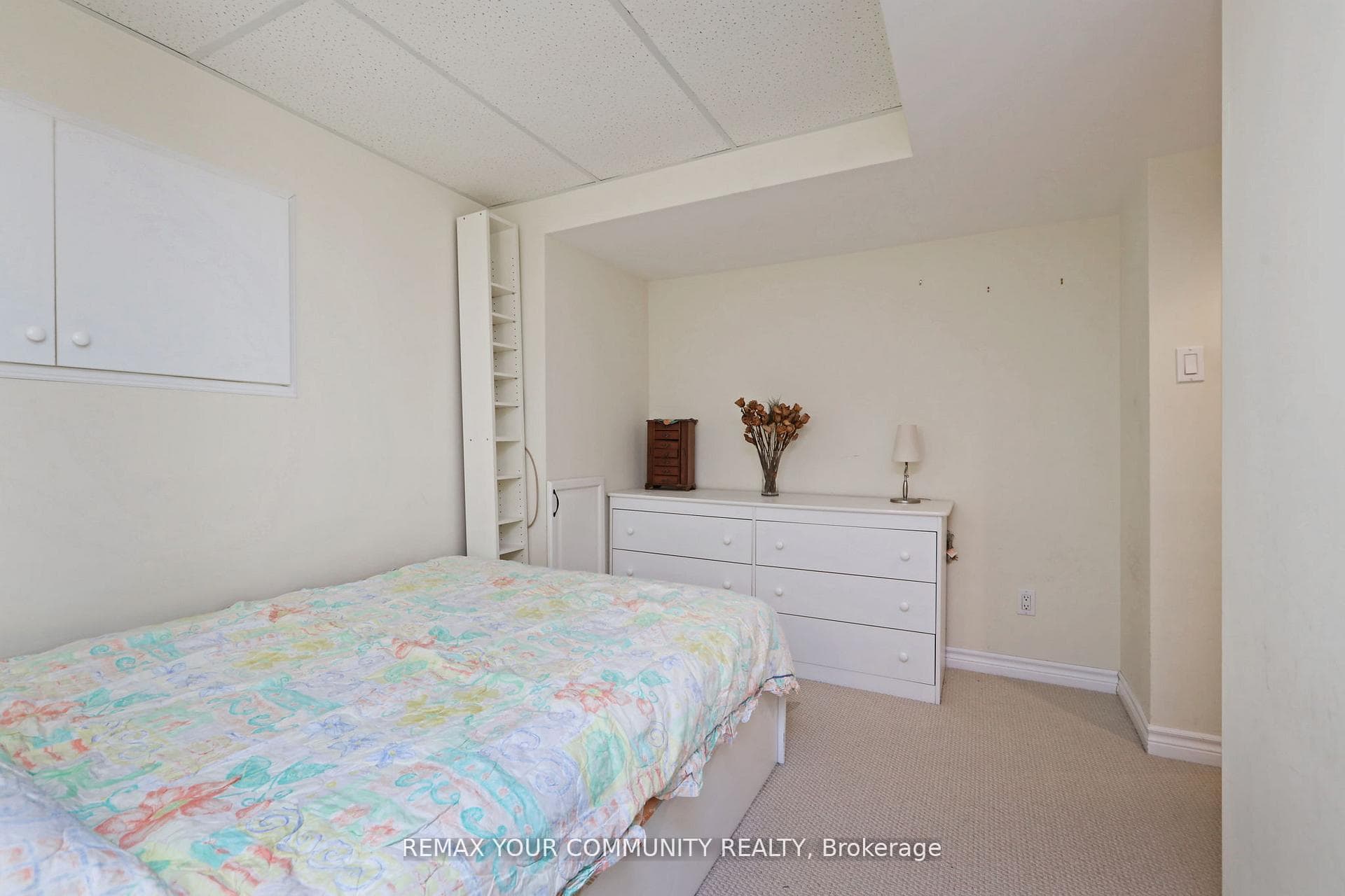 30 Trout Lily Avenue photo 32