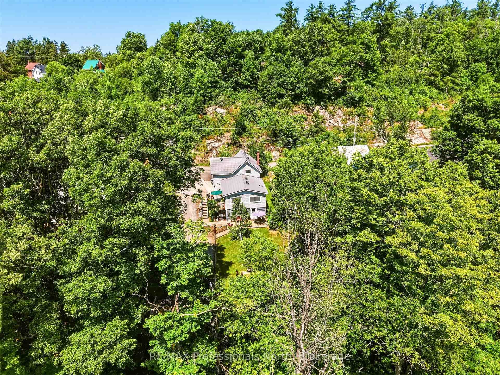 36 EDWARD Street photo 48