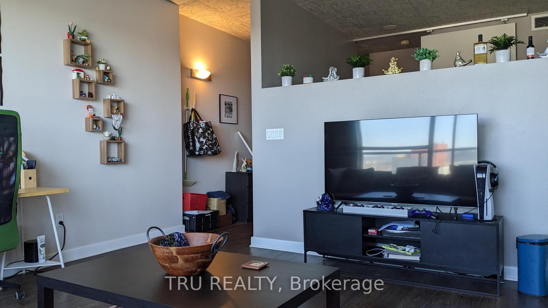 180 York Street Unit 1003 photo 7