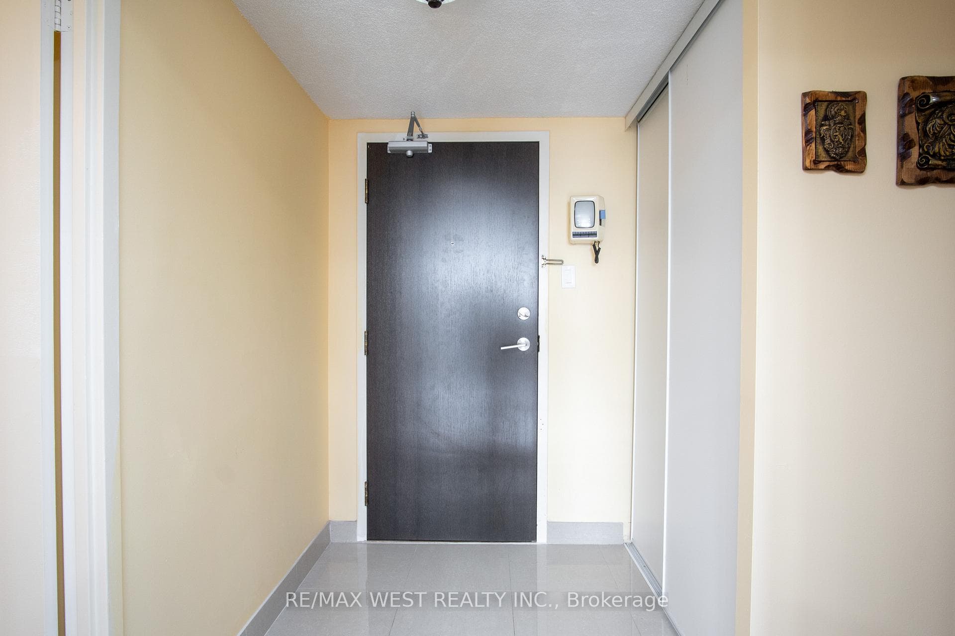 4725 Sheppard Avenue Unit 912 photo 6