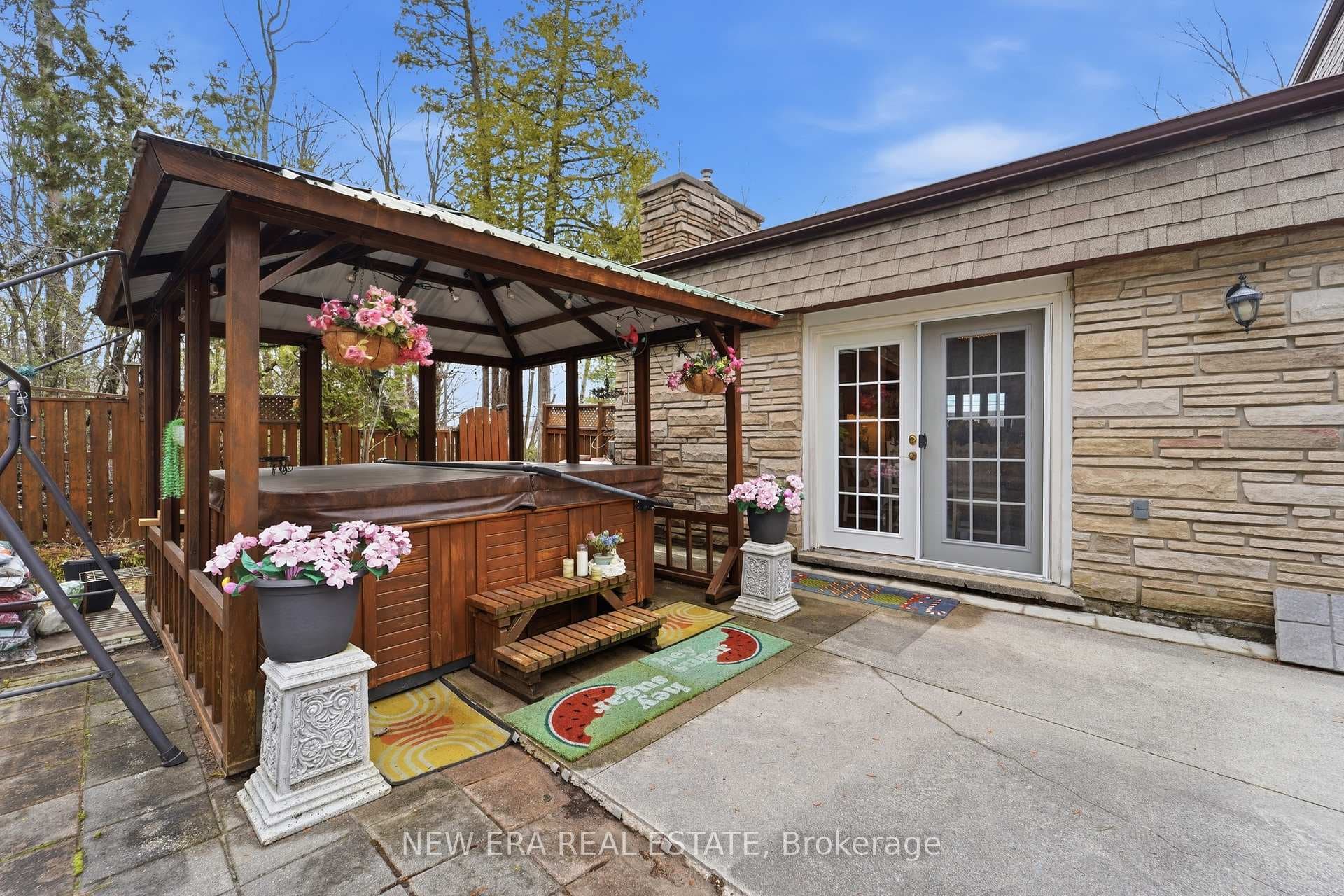645 Hatton Avenue photo 42