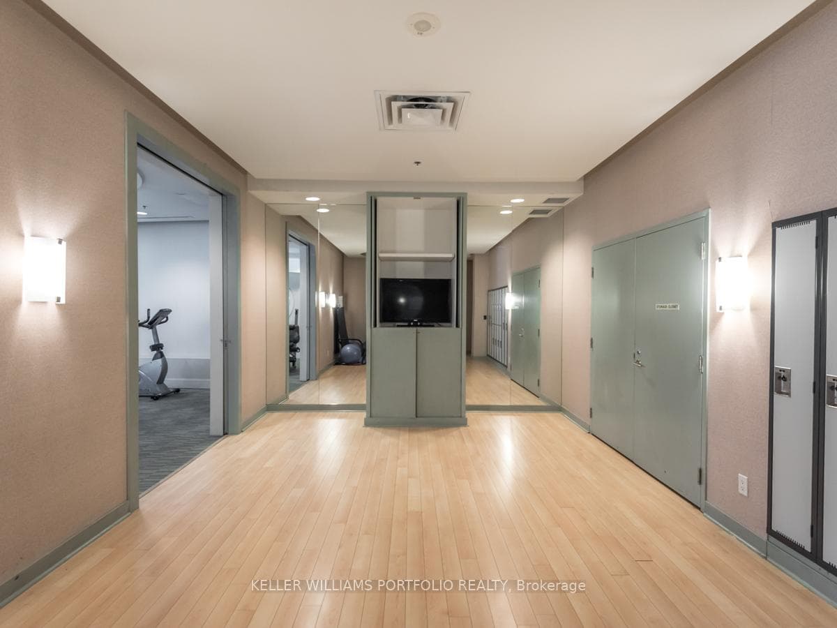 50 Lynn Williams Street Unit 1008 photo 19