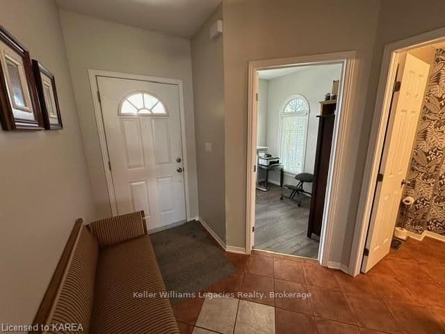 954 BLUFFWOOD Avenue photo 5