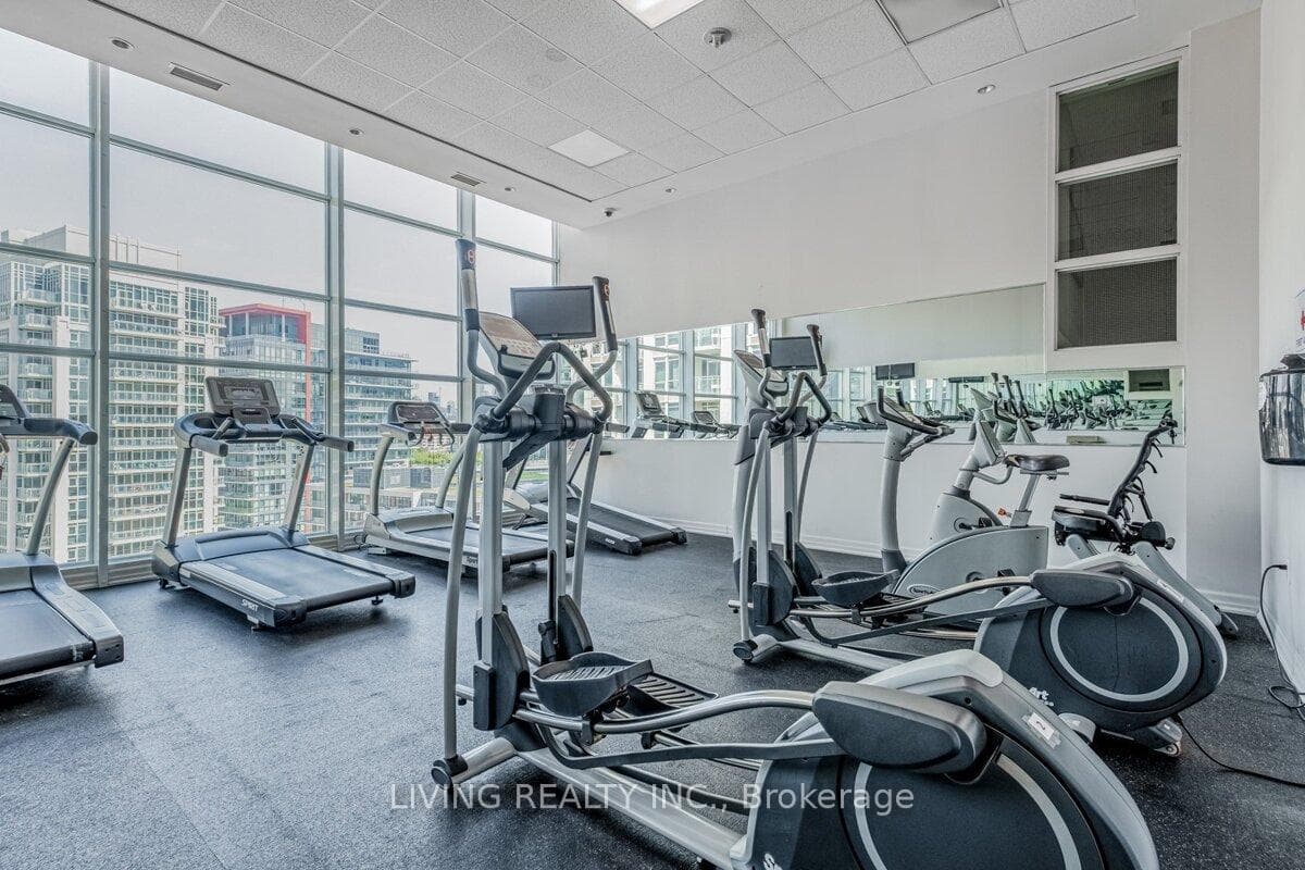 628 Fleet Street Unit 1207 photo 33