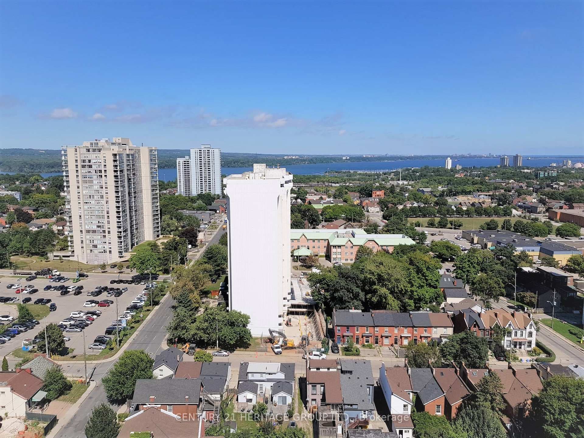 15 Queen Street Unit 1610 photo 3