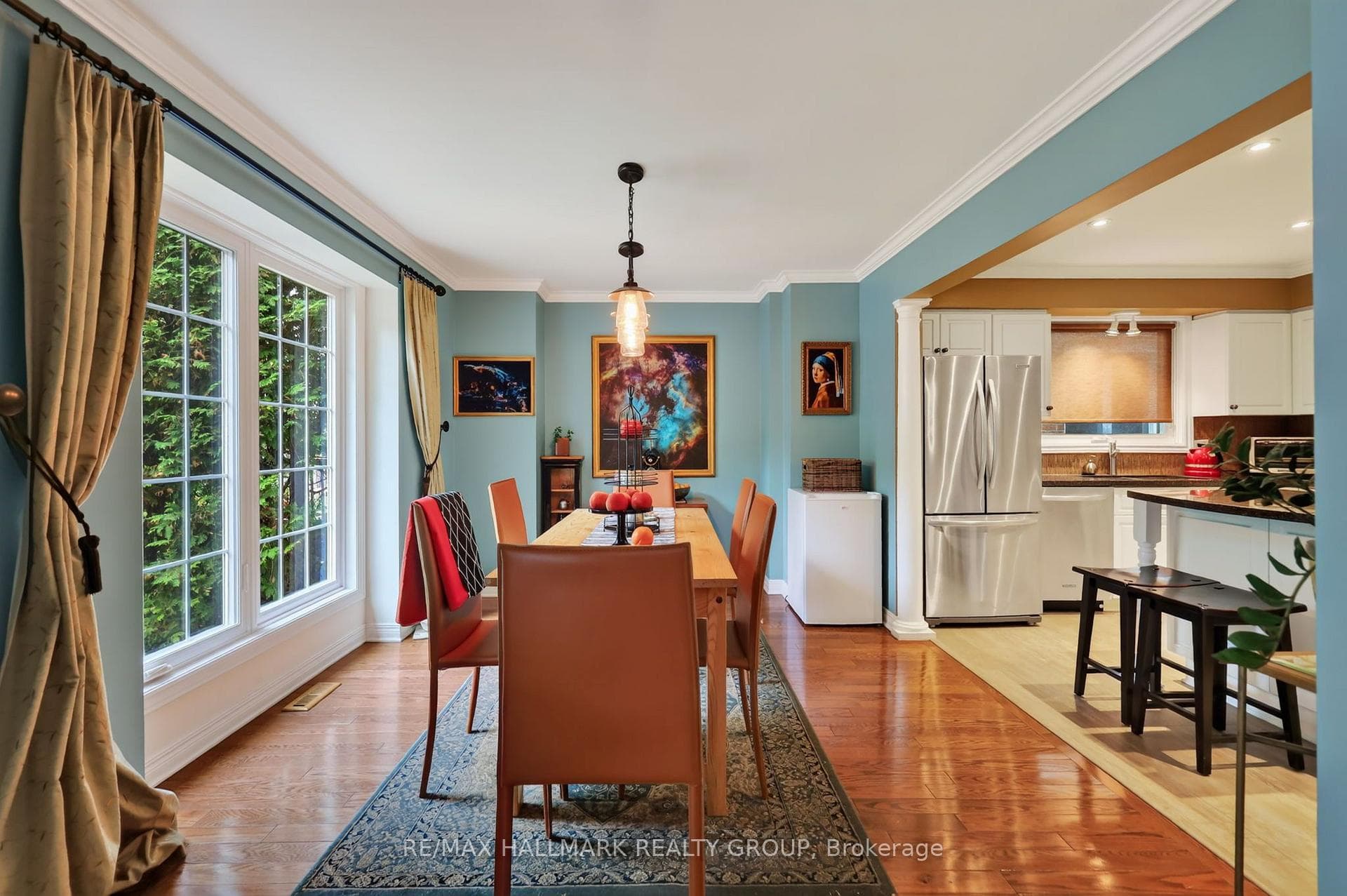 DINING RM 13-9 x 10 FORMAL & BRITE YET CONNECTED