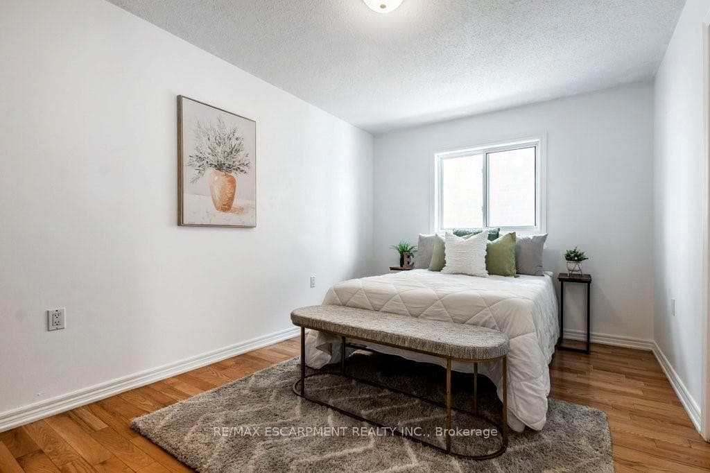 62 Spadara Drive photo 17