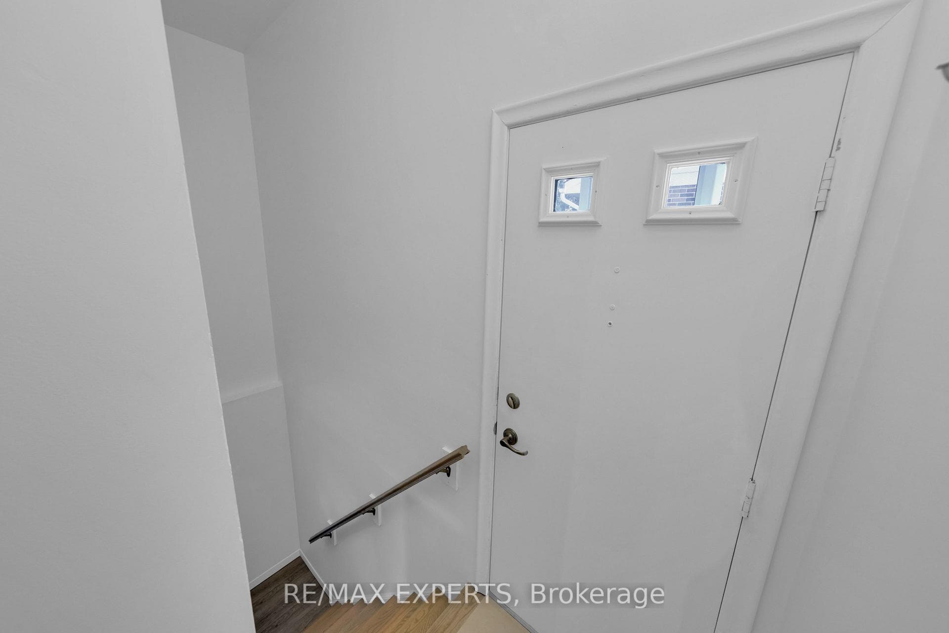 87 Eugenia Street Unit LOWER photo 6