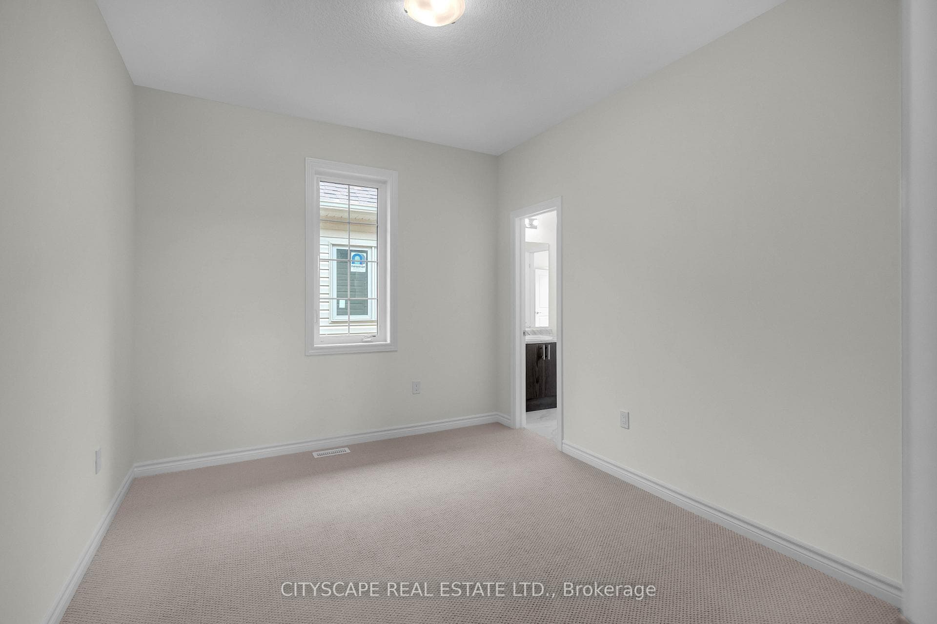 1 Southern Avenue photo 29