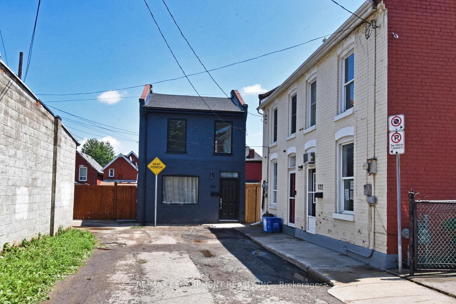 126 Evans Street photo 2